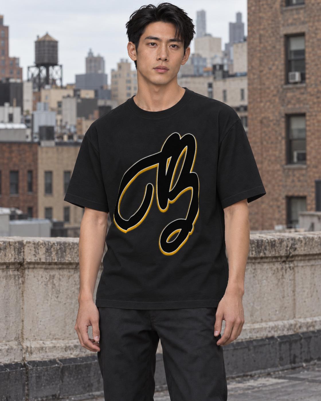 Bón Sin Script B Black & Gold T-Shirt — Black — Lifestyle